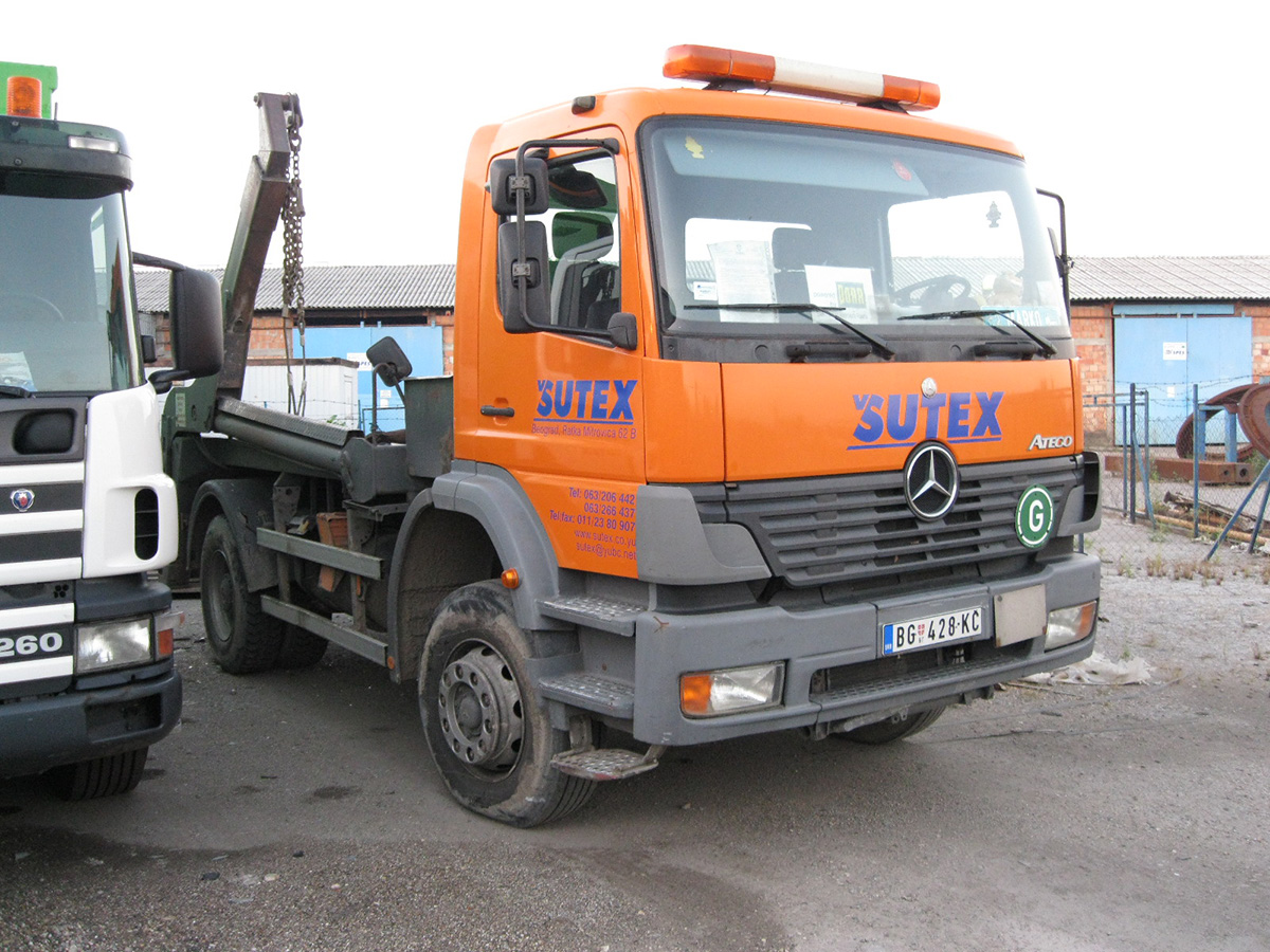 Kamion marke Mercedes - Kamionski prevoz